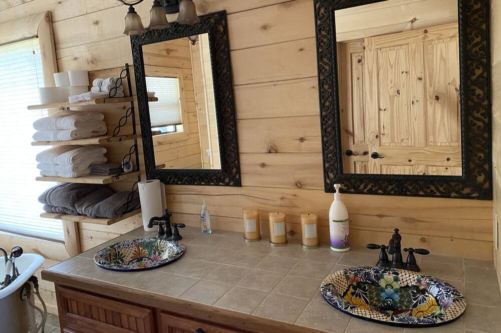 Photo of Kitchen in Broaddus