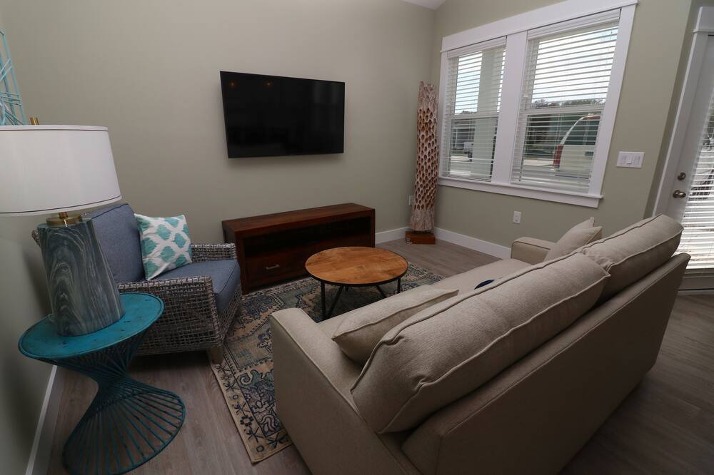 Photo of Livingroom in Corolla Light