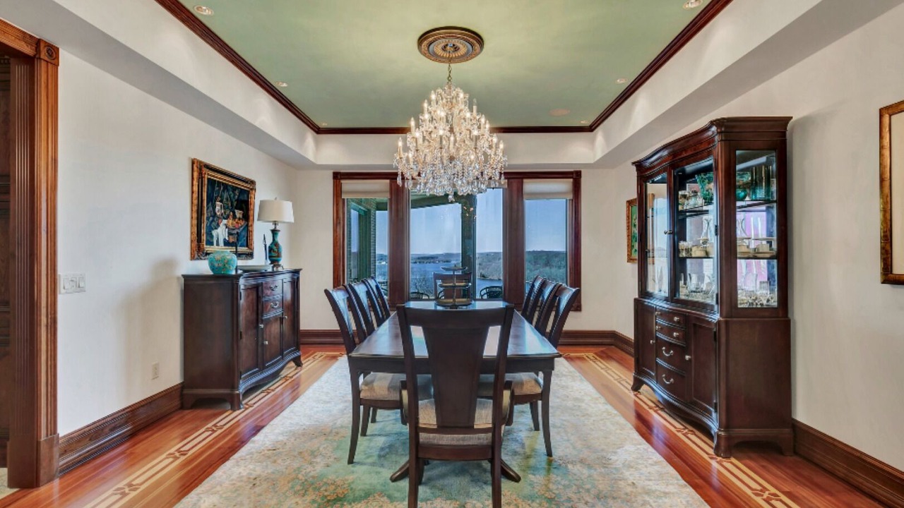 Photo of Others in Lyme