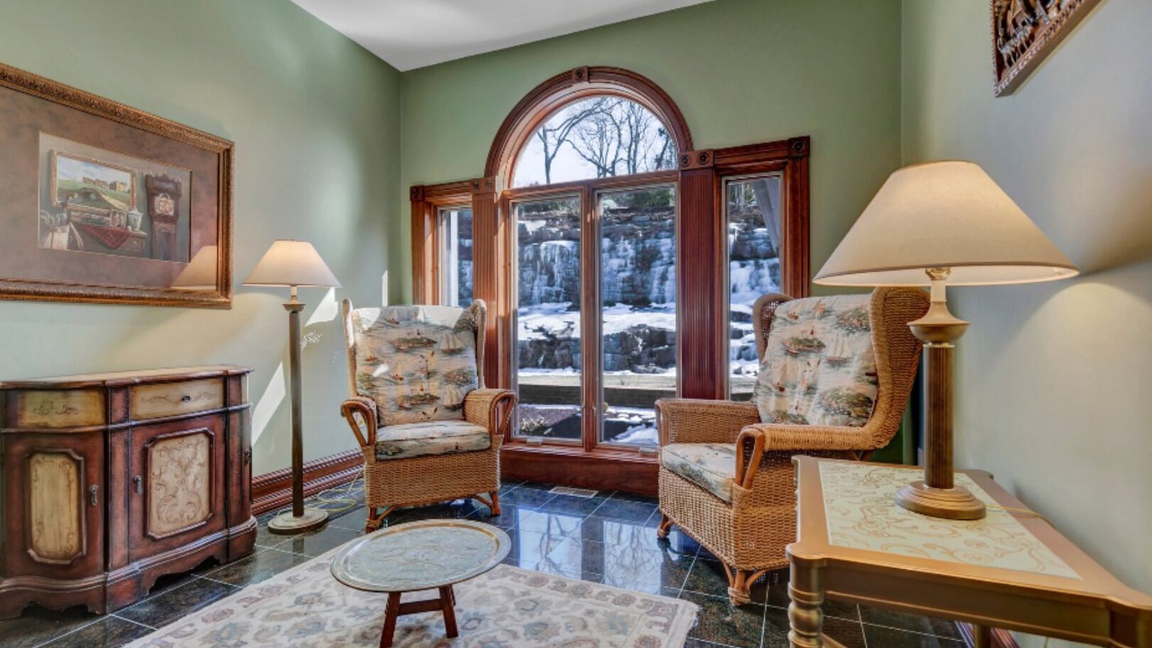 Photo of Livingroom in Lyme