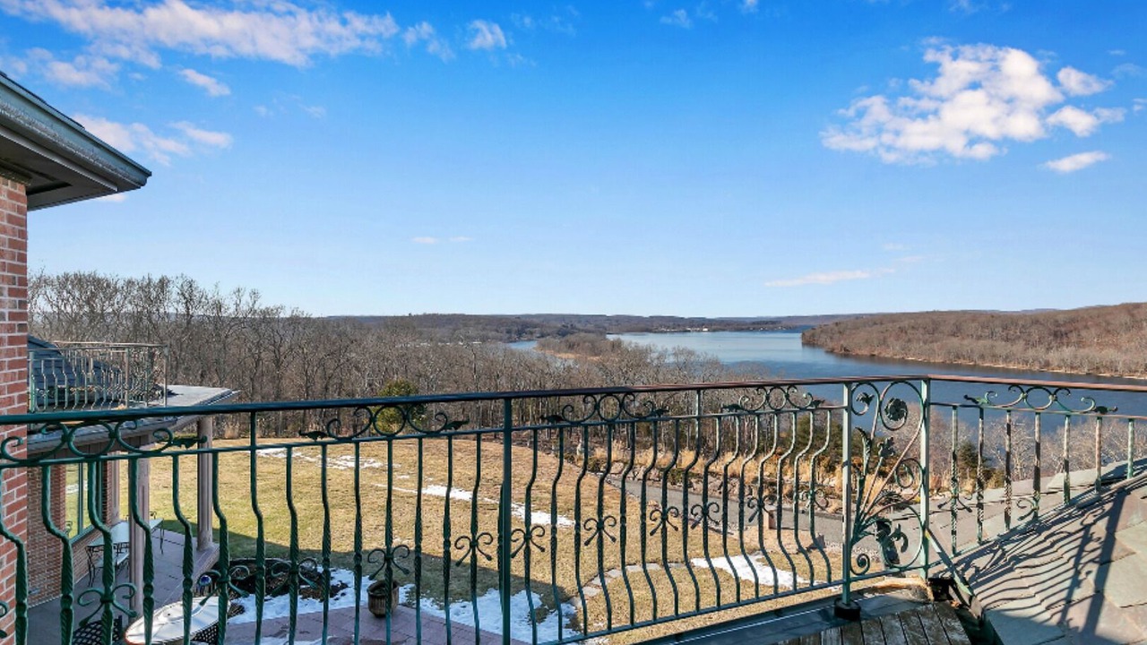 Photo of Outdoor in Lyme