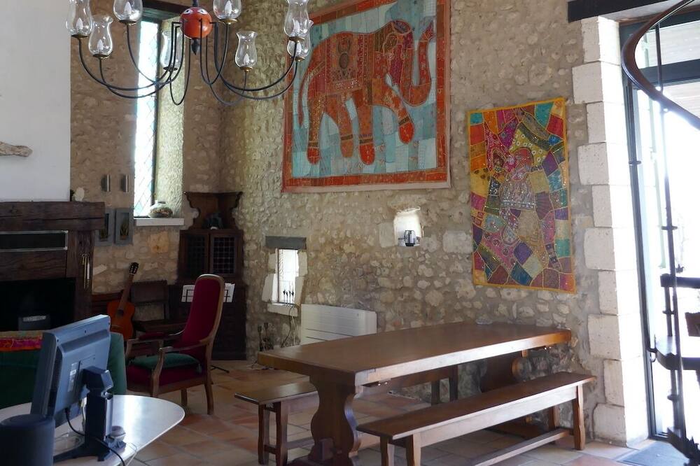 Photo of Livingroom in Celles