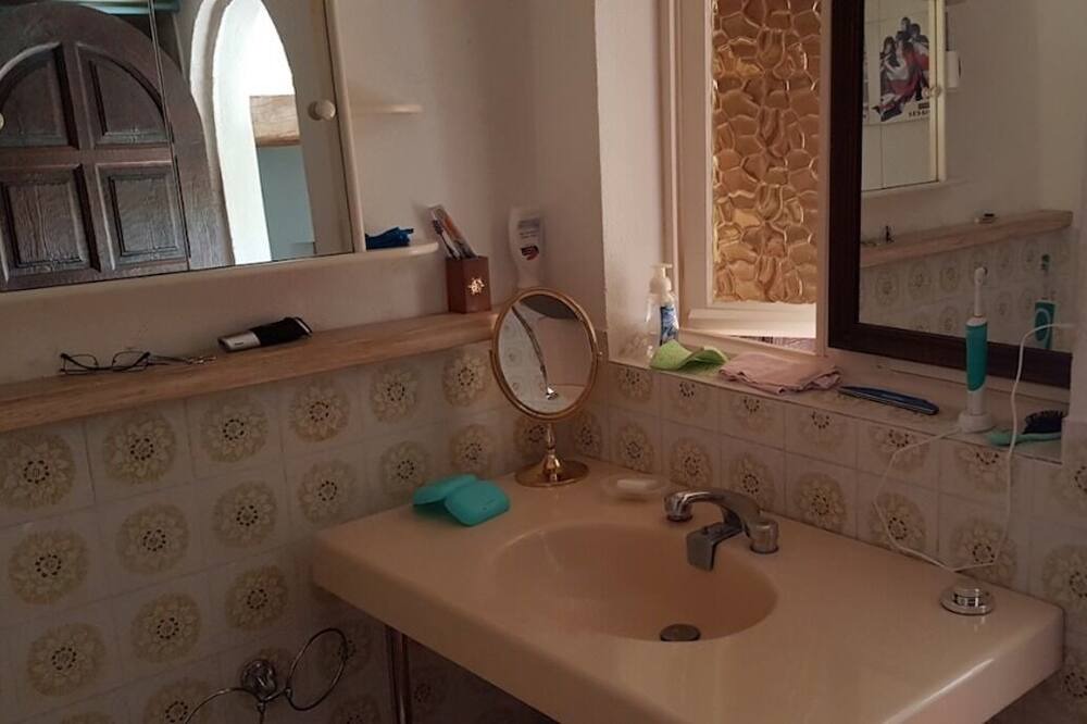 Photo of Bathroom in Celles
