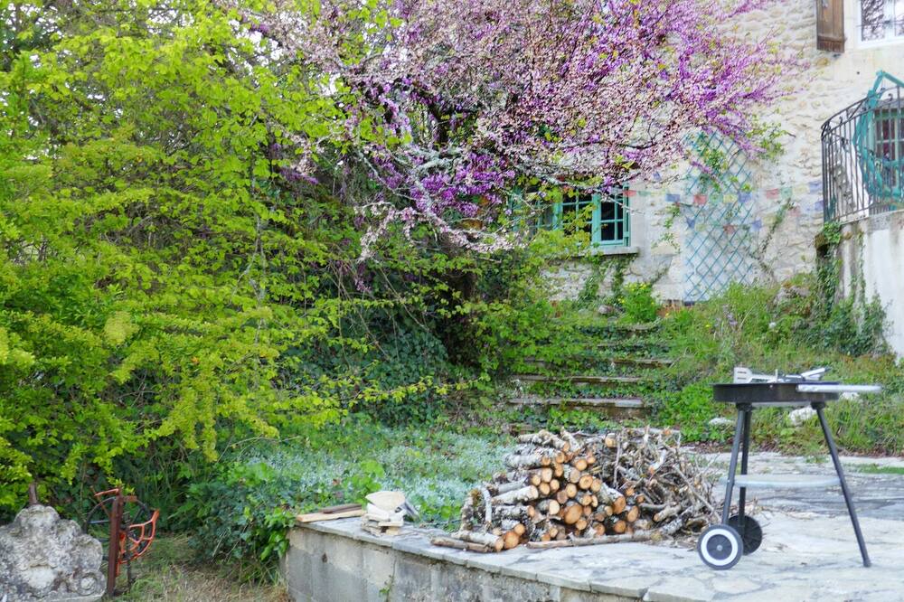Photo of Outdoor in Celles