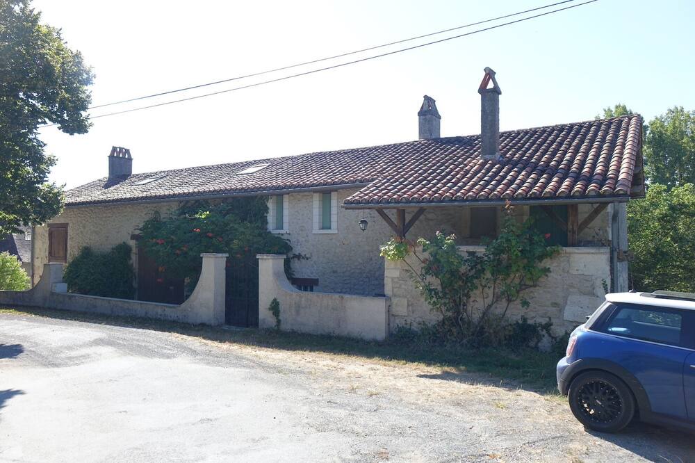 Photo of Outdoor in Celles