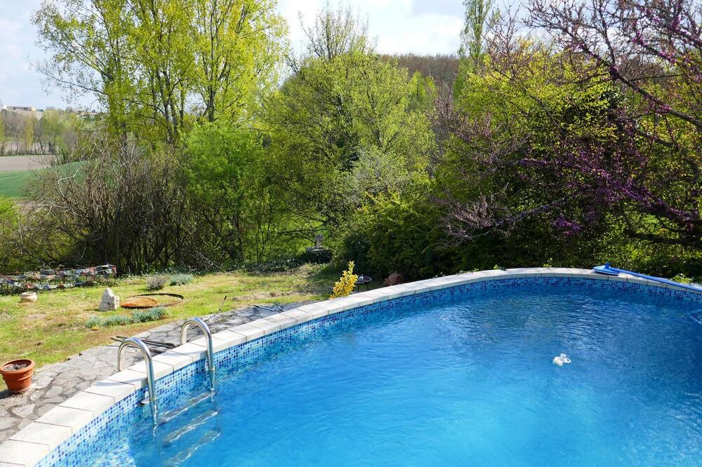 Photo of Outdoor in Celles