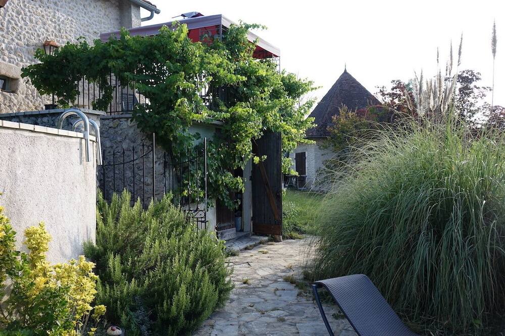 Photo of Outdoor in Celles