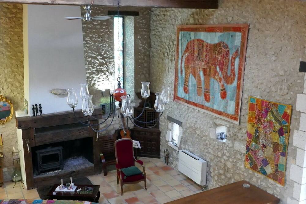 Photo of Livingroom in Celles