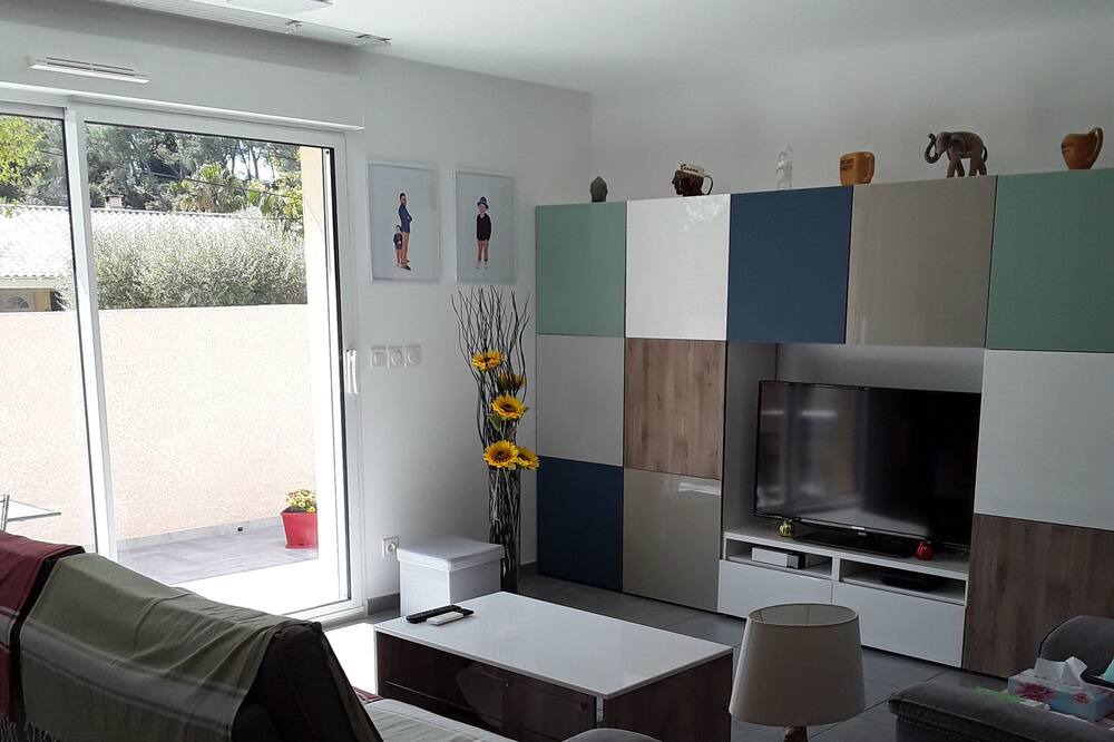Photo of Livingroom in Congenies