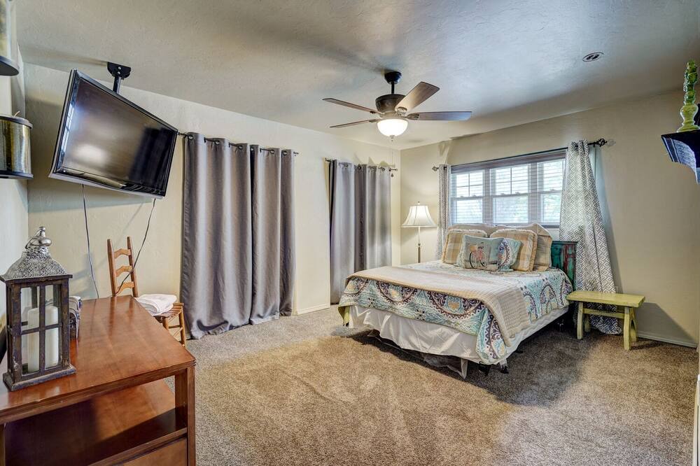 Photo of Bedroom in Paradise Hill