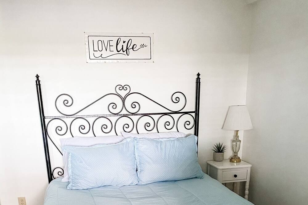 Photo of Bedroom in Orillia