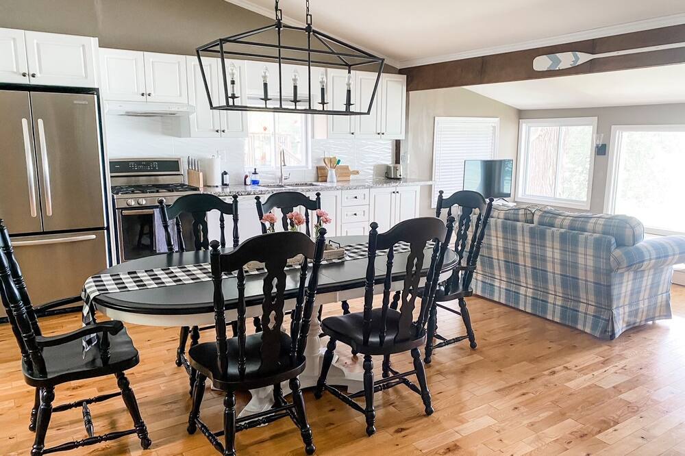 Photo of Kitchen in Orillia