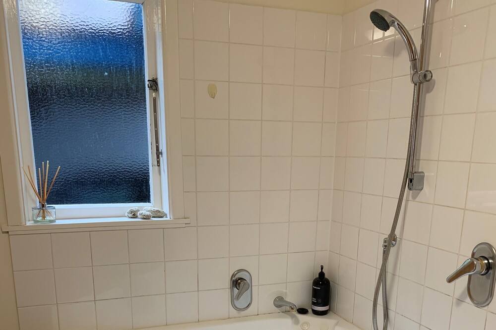 Photo of Bathroom in Wellington