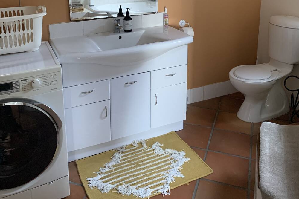 Photo of Bathroom in Wellington