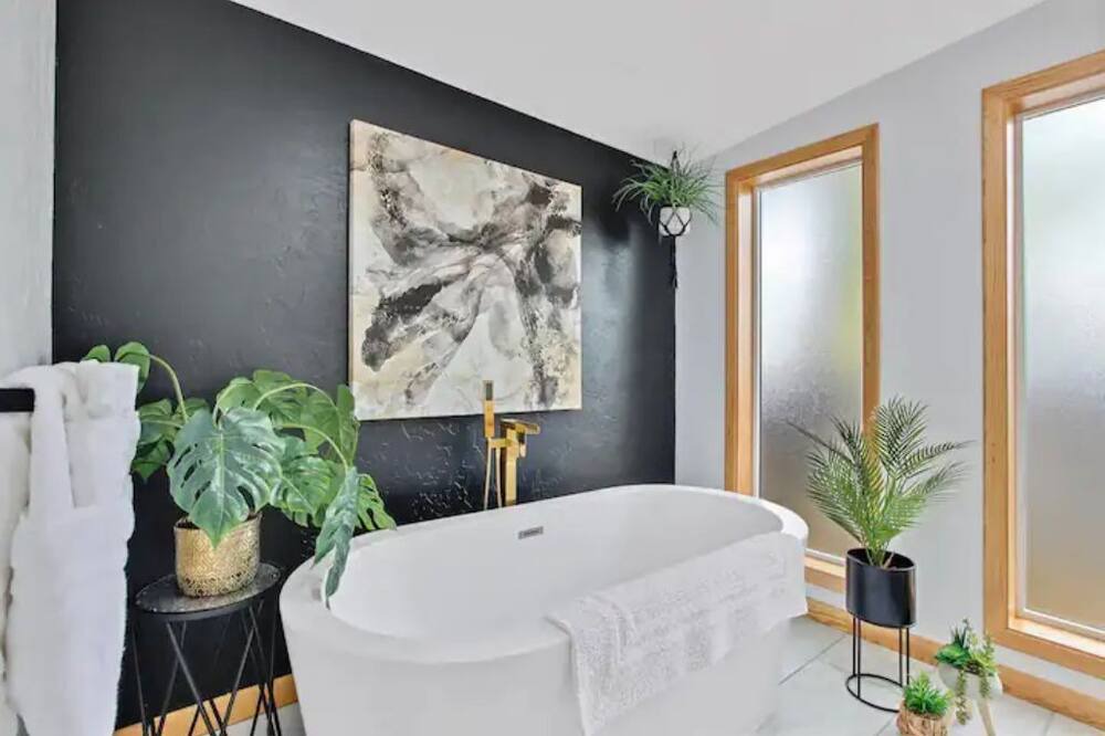 Photo of Bathroom in Hillcrest