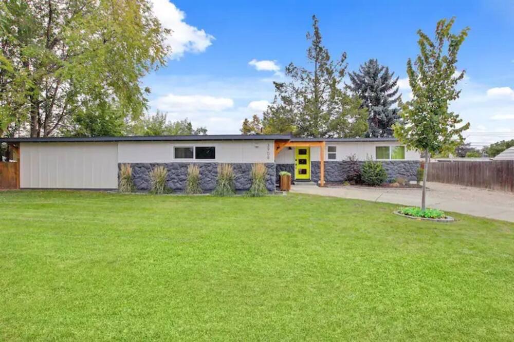 Photo of Outdoor in Hillcrest