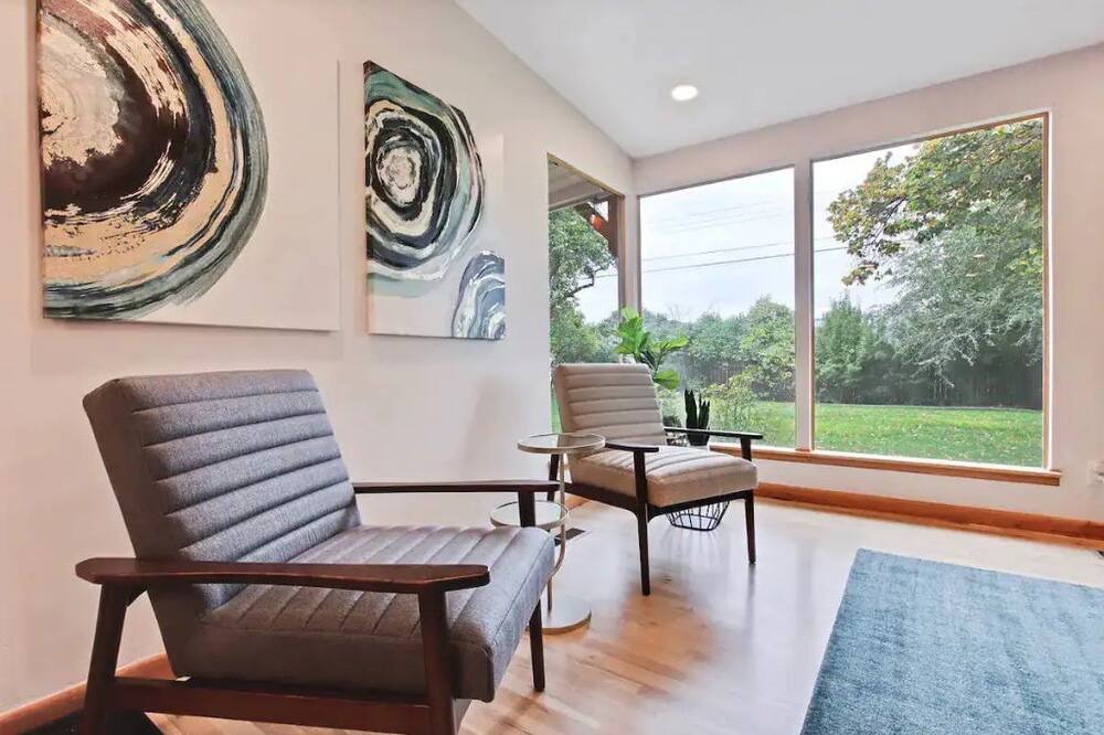 Photo of Bedroom in Hillcrest