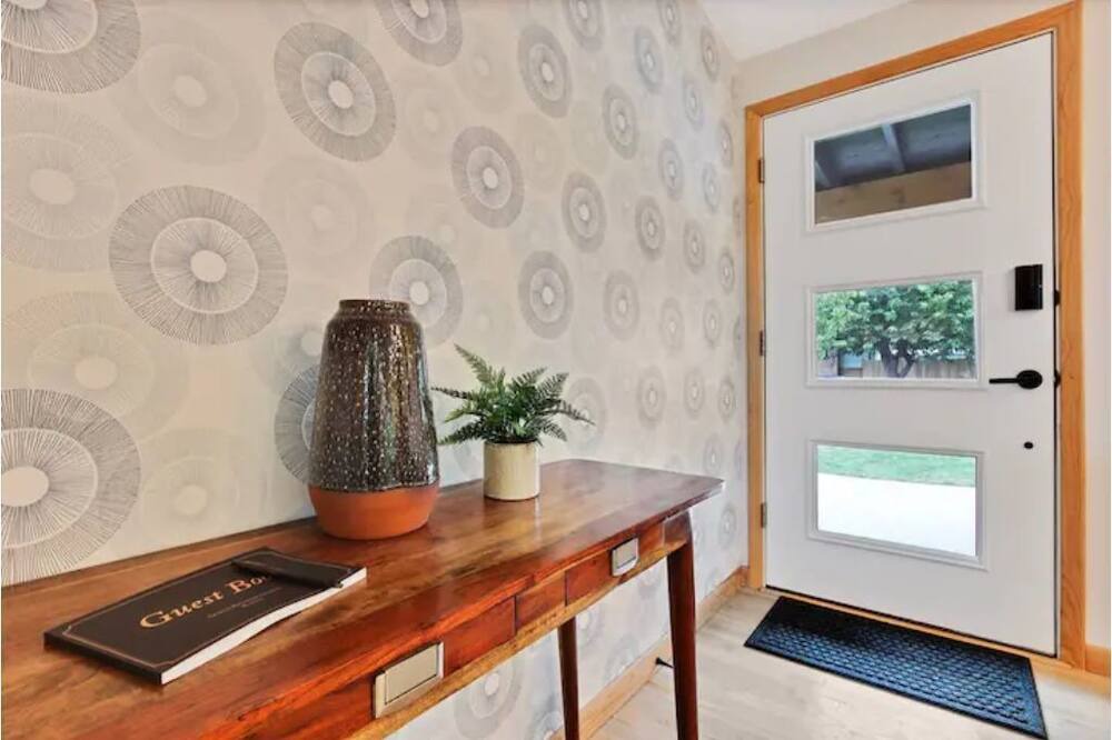 Photo of Bedroom in Hillcrest