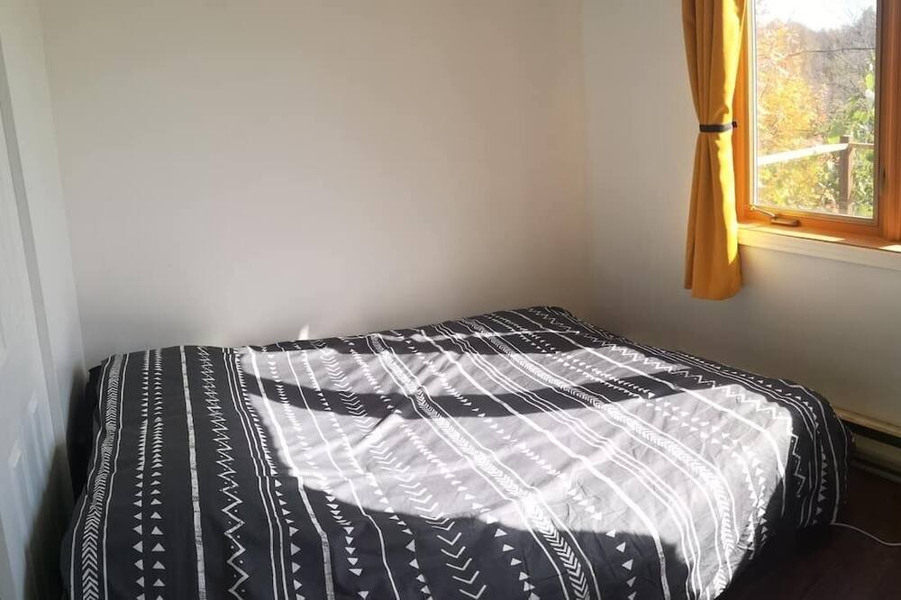 Photo of Bedroom in Saint-Calixte