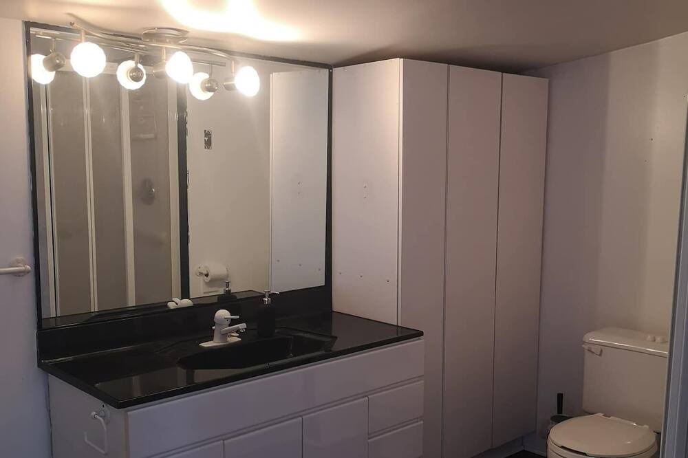 Photo of Bathroom in Saint-Calixte