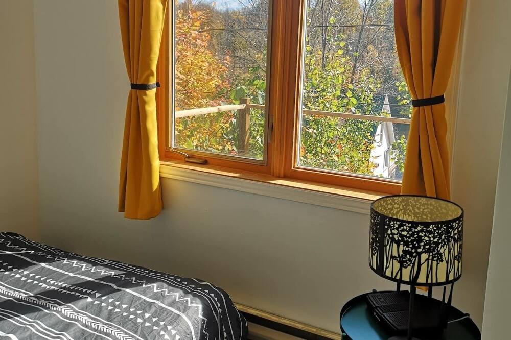 Photo of Bedroom in Saint-Calixte