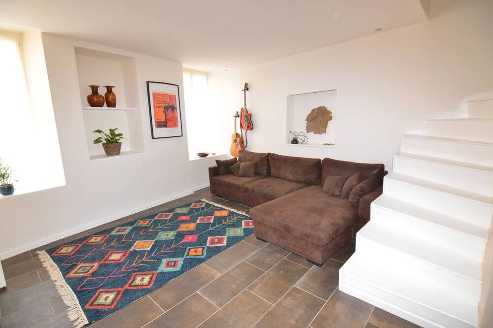 Photo of Livingroom in Bize-Minervois