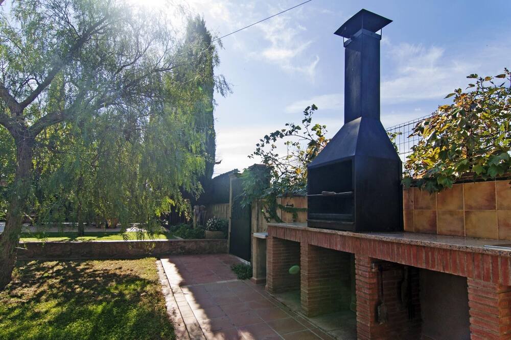 Photo of Outdoor in Albons