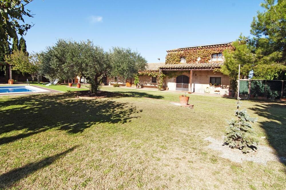 Photo of Outdoor in Albons