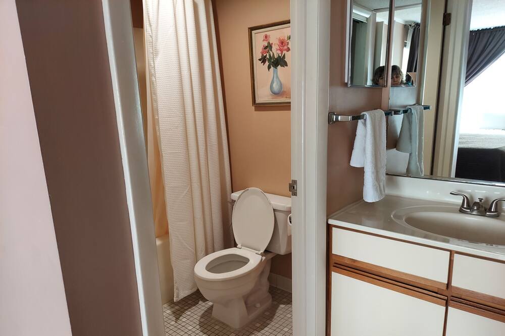 Photo of Bathroom in Southend