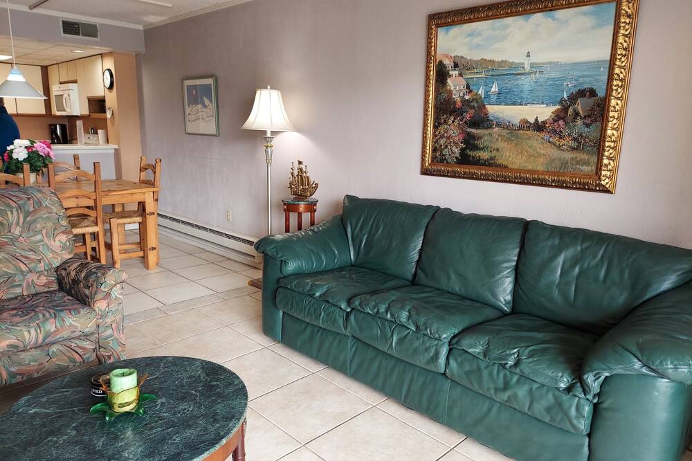 Photo of Livingroom in Southend