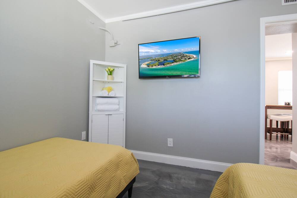 Photo of Others in Park East