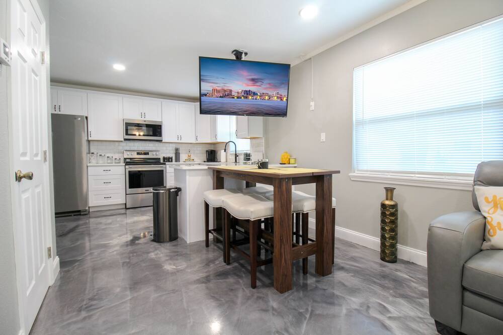 Photo of Others in Park East