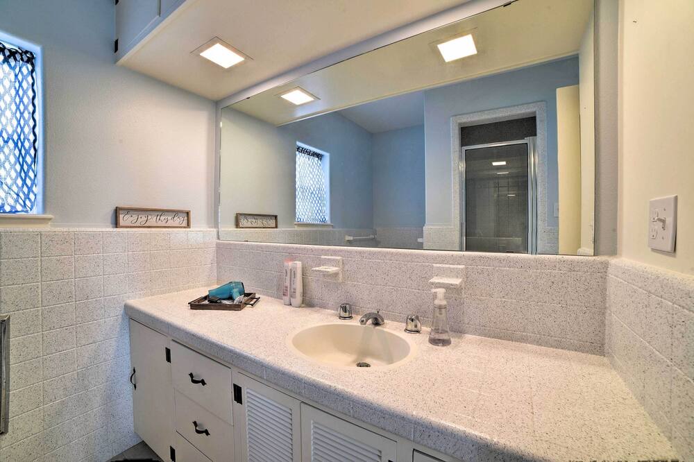 Photo of Bathroom in Bayside