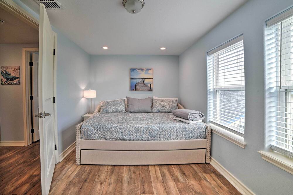 Photo of Bedroom in Bayside