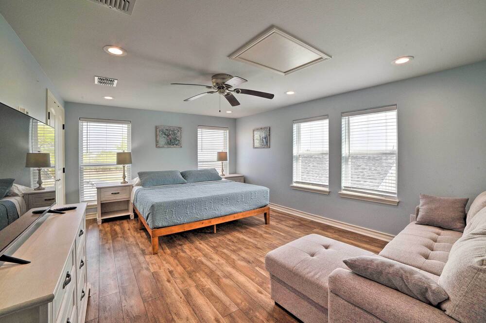 Photo of Bedroom in Bayside