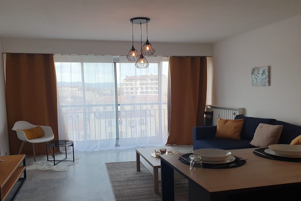 Photo of Livingroom in Baille