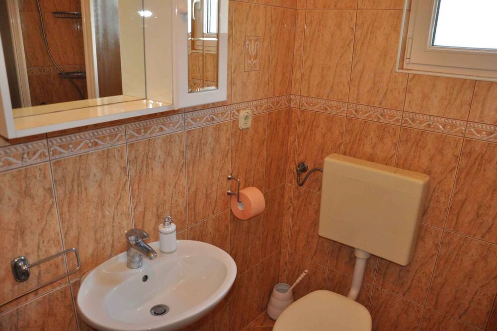 Photo of Bathroom in Lopar