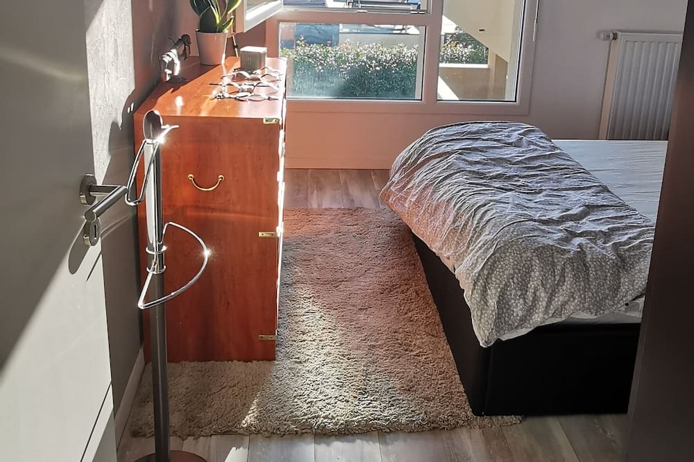 Photo of Bedroom in Giberville