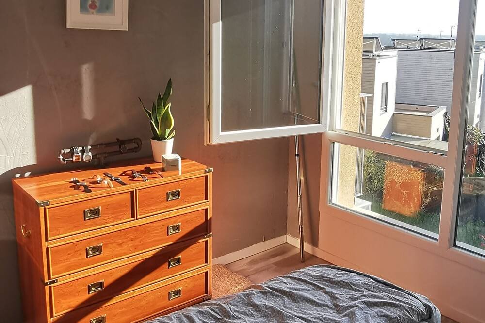 Photo of Bedroom in Giberville