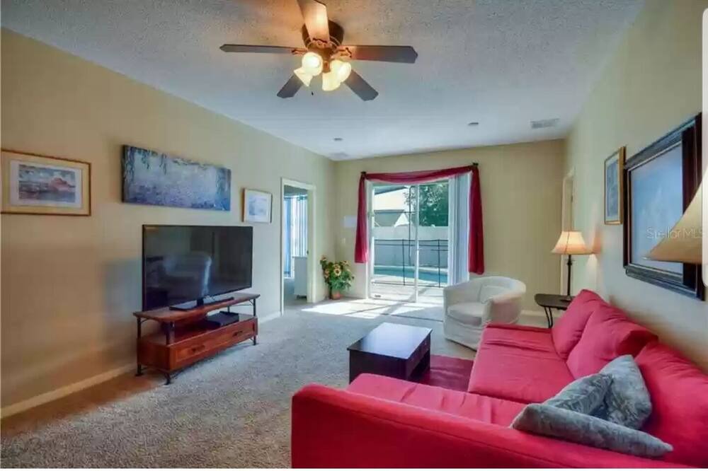 Photo of Bedroom in Sunset Ridge