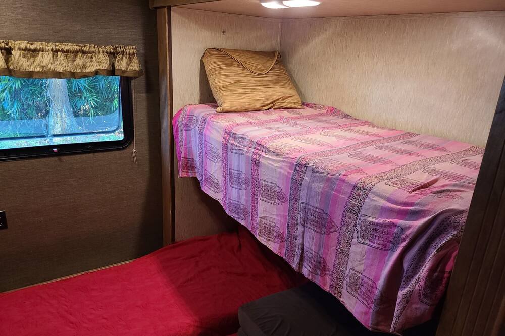 Photo of Others in Keystone