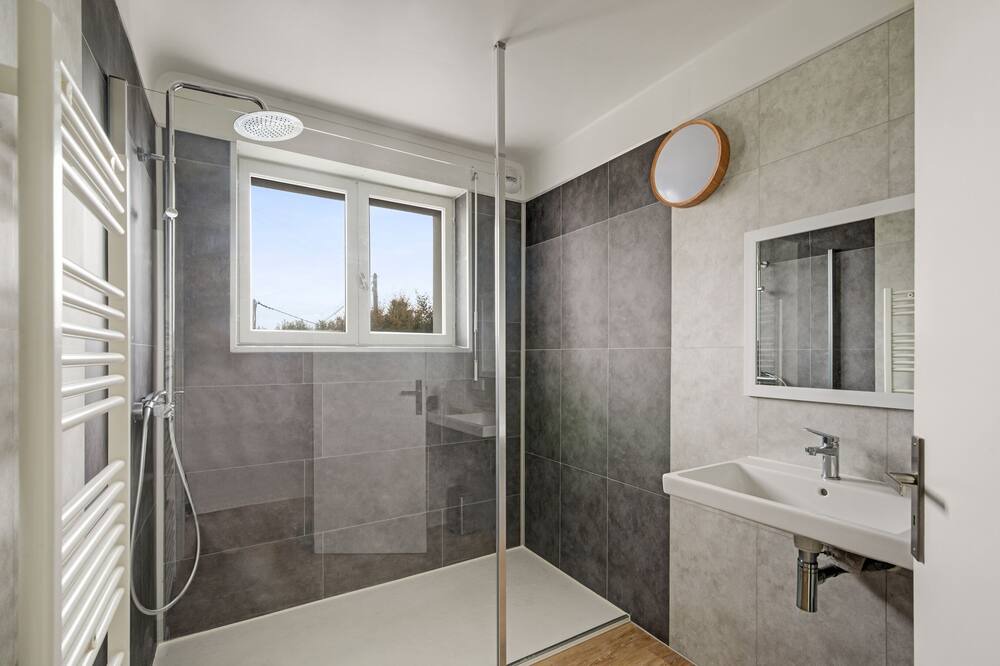 Photo of Bathroom in Ahetze