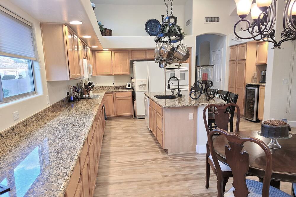 Photo of Kitchen in Ocotillo