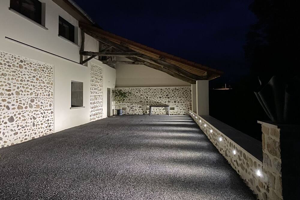 Photo of Outdoor in Villeneuve-Lecussan