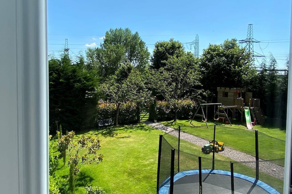 Photo of Others in Bradninch