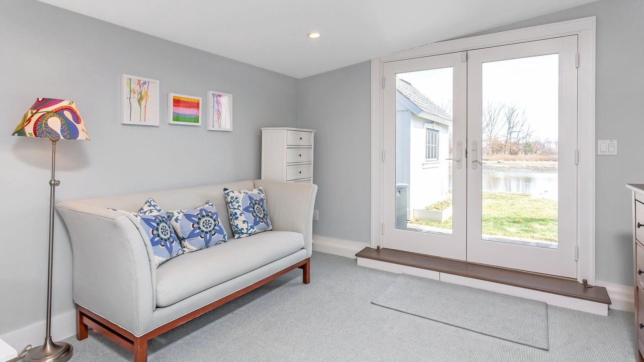 Photo of Livingroom in Rowayton