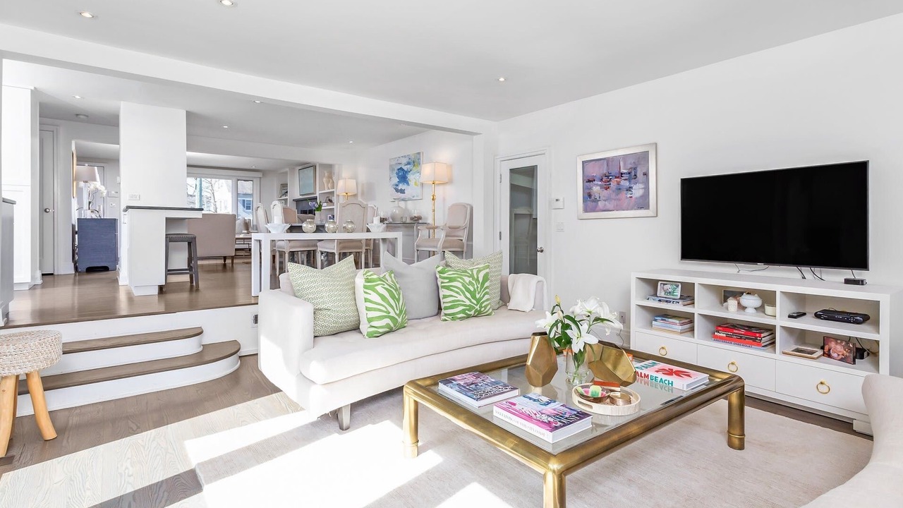 Photo of Livingroom in Rowayton