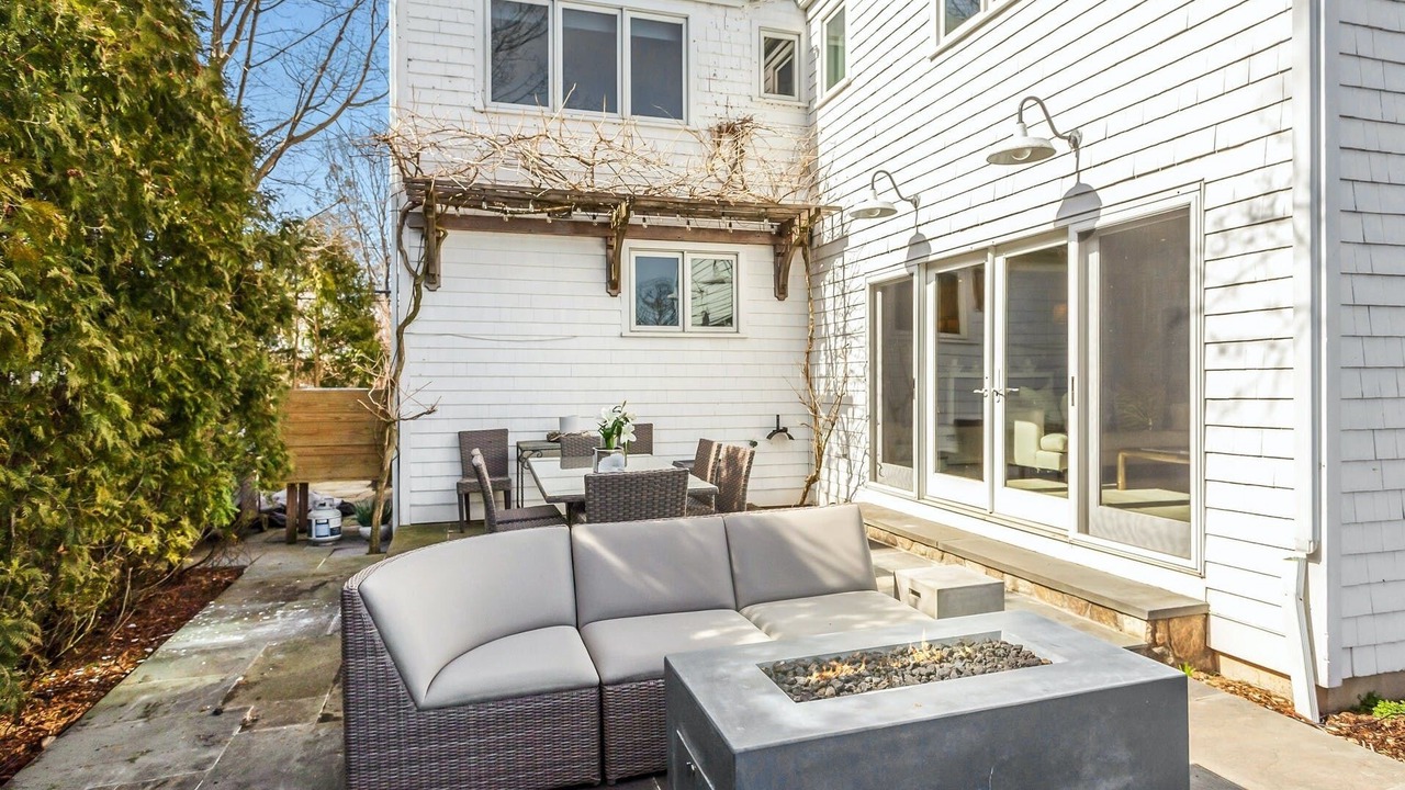 Photo of Patio Balcony in Rowayton
