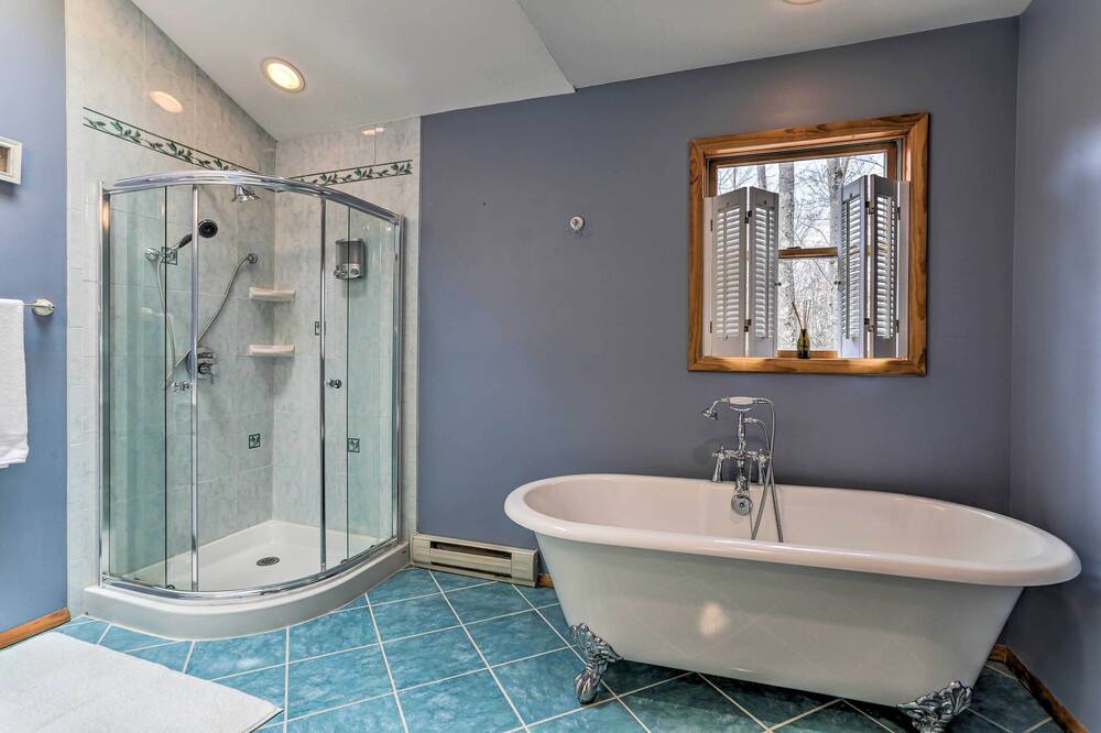 Photo of Bathroom in Hamlin