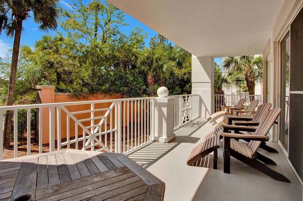 Photo of Patio Balcony in Santa Rosa Beach